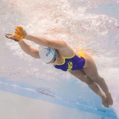 Finis ISO Paddles -Sport Blue Motion 1.05.033 swim04