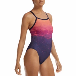 TYR Durafast Elite Infrared Diamondfit -Sport Blue Motion 4 17
