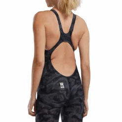 TYR Avictor Exolon Open Back Kneeskin 15 TYR Avictor Exolon Open Back Kneeskin -Sport Blue Motion 4 3 1