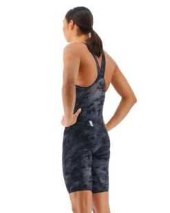 TYR Venzo Camo Closed Back -Sport Blue Motion vzccb6a venzo camo closed back black 1