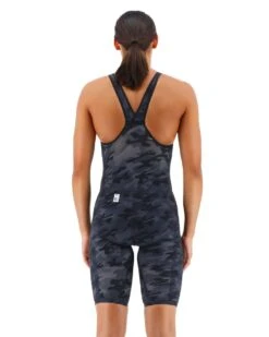 TYR Venzo Camo Closed Back -Sport Blue Motion vzccb6a venzo camo closed back black 3